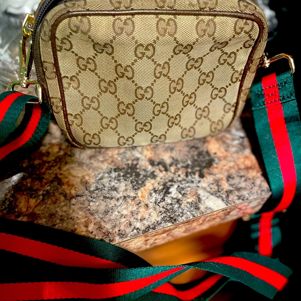 Gucci Tan and Brown GG Crossbody with Red and Green Strap